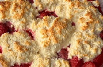 STRAWBERRY COBBLER – The Southern Woman Cooks