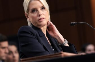 Meta removes Fb Group for monitoring ICE brokers after DOJ strain