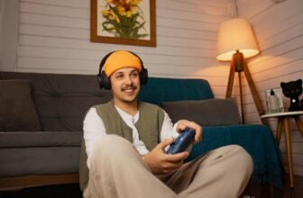The final Xbox replace of 2025 features a helpful Wi-fi Headset improve