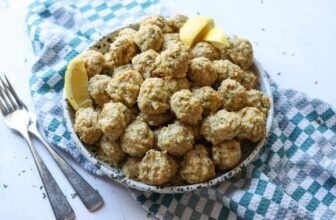 Straightforward Hen Meatballs (Delicate and Juicy)